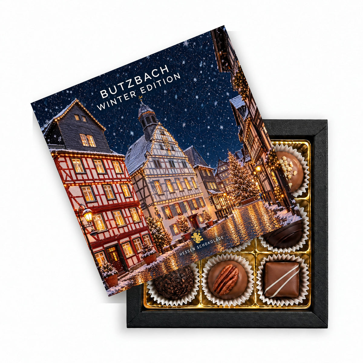 Butzbach Winter Edition 9er Pralinen – Altstadtgasse mit Weihnachtsbaum