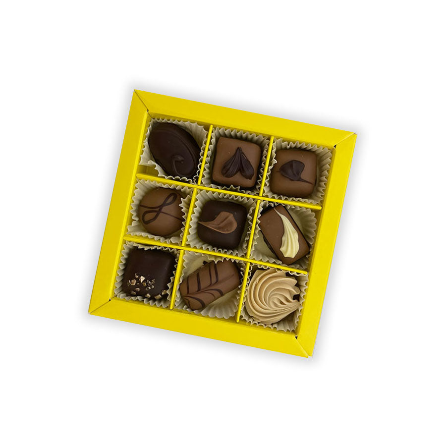 Hessen Praline, Oster Nougat Pralinen in 9er Variation, gelb verpackt ...
